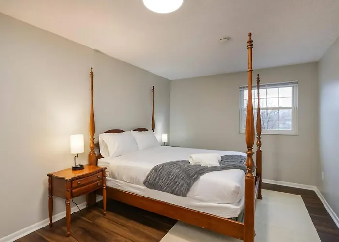 Villa Spacious 4br Near Botanical Gardens