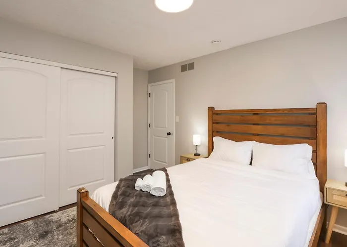 Spacious 4br Near Botanical Gardens Villa *