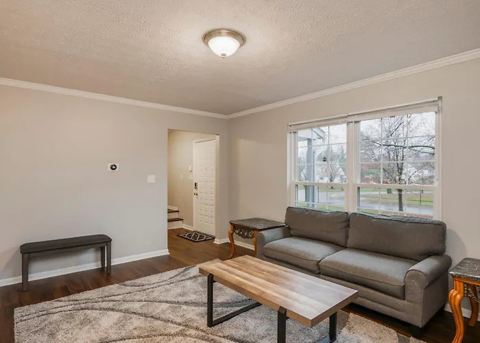 Spacious 4br Near Botanical Gardens Villa
