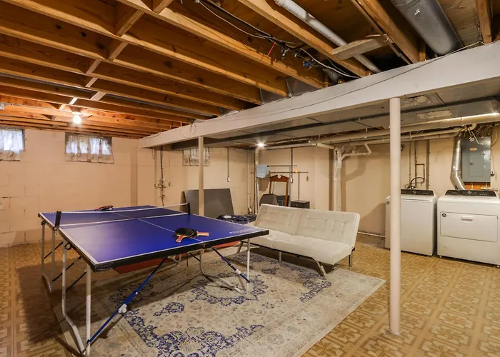 Spacious 4br Near Botanical Gardens Villa *